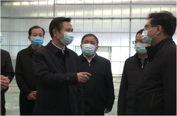 河南省委常委、洛陽市委書記江凌一行到河南金濤實(shí)業(yè)集團(tuán)旗下企業(yè)調(diào)研